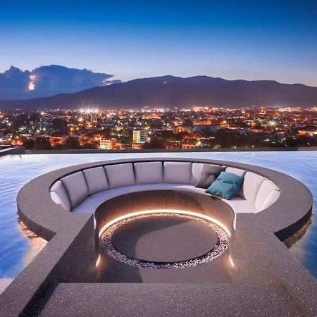 Luxury New Perfect Pool Gym Condo1 Br Chiang Mai Esterno foto